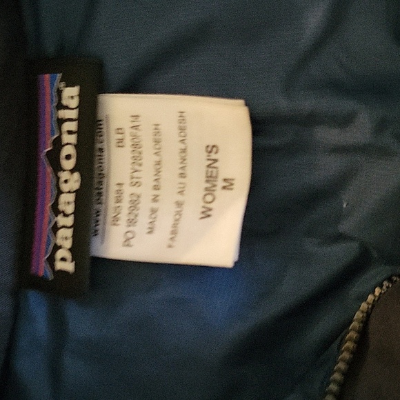 Patagonia Women's Toggle Down coat medium - Picture 3 of 4